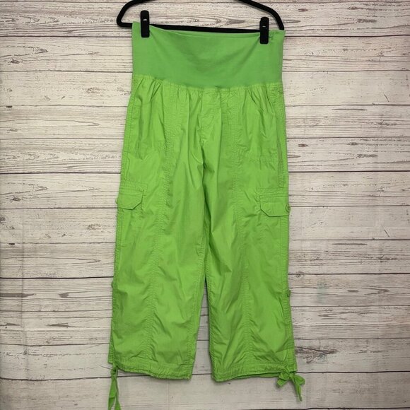 NWT Calvin Klein Performance Maternity Convertible Cargo Pants Neon Green Large - Picture 1 of 7